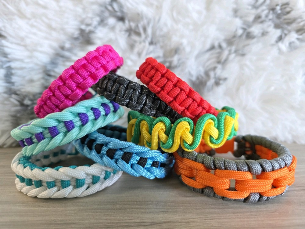 Paracord bracelets, Key Holders