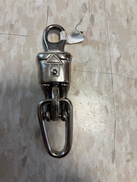 Baron Manufacturing Panic Snap Hooks 1001 1/2″ – NEW
