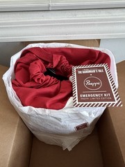 THE HANDMAID’S TALE EMERGENCY KIT SURVIAL HULU PREPPI LIMITED ED WE ARE MAYDAY🆕
