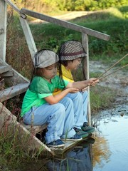 Lightweight 4-Pack Mosquito Face Nets with Elastic Bands for Summer Adventures
