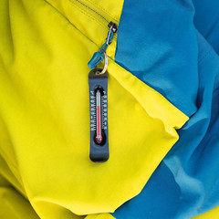 Brrr-Ometer – Snowsport Zipper Pull Thermometer for Jacket, Parka, or Backpack |