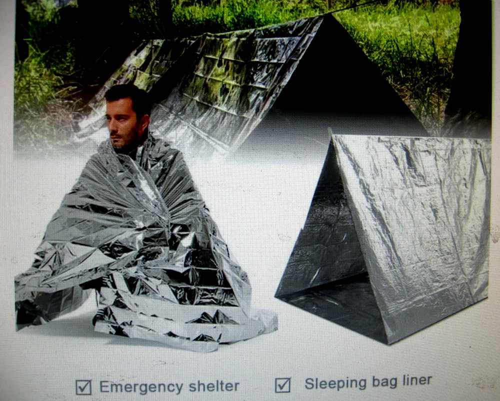 100 Emergency Thermal Blankets Survival Mylar First Aid Hiking 84” x 52”