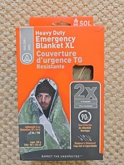 Heavy-Duty Emergency Blanket – XL Waterproof, Windproof, Tear-Resistant 58″x 98″