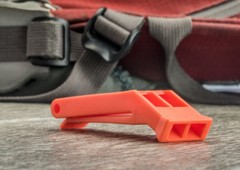 (3) Plastic Floating Whistle Orange Boat Emergency Survival Clip-on