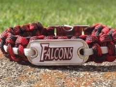 Atlanta Falcons Paracord Bracelet w/ NFL Dog Tag and Metal Buckle. AWESOME!!!