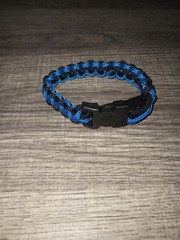 New Paracord Survival Bracelet Blue/Black