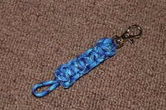 New Paracord Keychain with lobster claw clip – blue blend