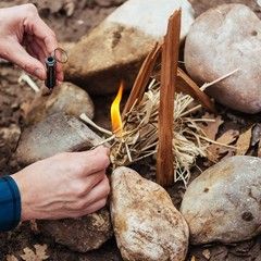 Pack of 5 Permanent Matches: Ultimate Waterproof Fire Starter on a Keychain