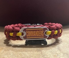 Washington Commanders/Redskins Paracord Bracelet w/ NFL Dog Tag and Metal Buckle
