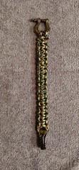 550 Paracord Bracelet, Adjustable Metal Shackles, Handmade, 7′ 550 lb Paracord