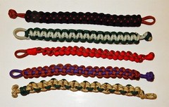 Lot of 5 8″ Paracord Bracelets in Assorted Colors Lot 3of6