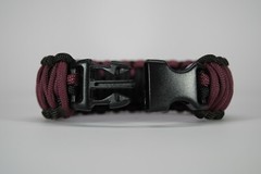 550 Paracord Survival Bracelet King Cobra Black/Burgundy «Made in the USA»