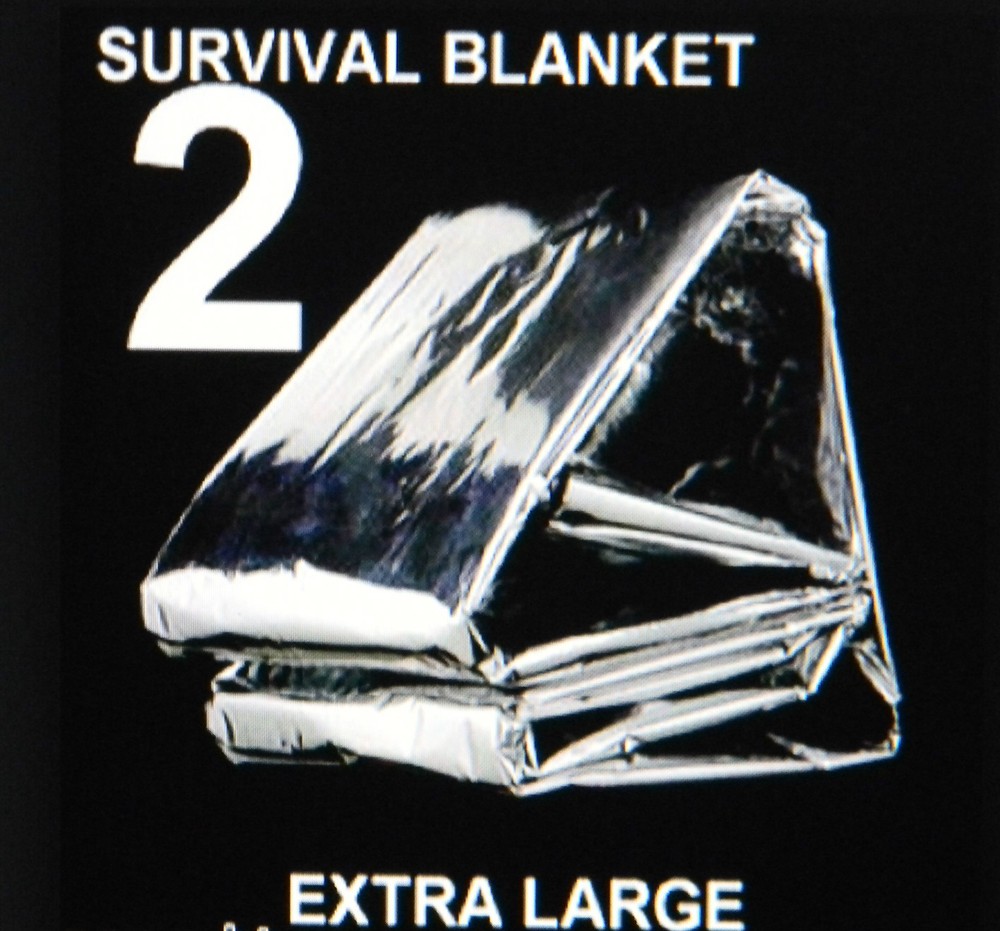 2 XL Emergency BLANKETS Back Pack Camping Hunting Survival For Car Truck ATV Lot