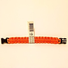 Everbuilt 550 Paracord 7 Strand Large Orange Survival Bracelets – Lot Of 104