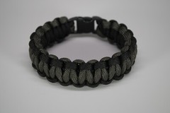 550 Paracord Survival Bracelet Cobra Black/Charcoal Gray «Made in the USA»
