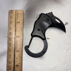 Multifunctional Keychain Pocket Knife Carabiner Survival Gear Self-Defense Tools