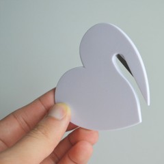 5pcs New White Mini Heart Seatbelt Cutter Emergency Knife Tool Car Necessities