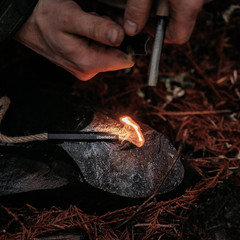 | Tindår Tinder Fire Starter Kit – 3 Paraffin-Wax Hemp Wicks & Aluminum Bellow S