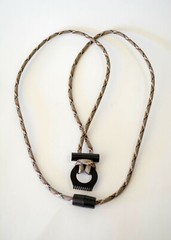 Breakaway Fire Starter Necklace With Camo Fish & Fire 550 Paracord Survival Cord