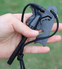 2pc Fire Starter Flint Steel Striker Survival Kit Ferro Rod Camping Outdoor Tool