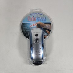Radio Flashlight Illuminator ET500C No Batteries Needed Flashlight & Radio