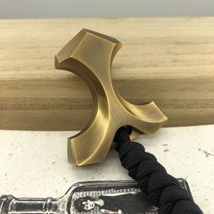 Brass Outdoor EDC Tool Multifunctional Pendant Keychain Emergency Window Breaker