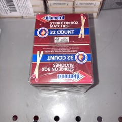 Greenlight Diamond Strike On Box Small Wooden Penny Kitchen Matches 320 Count