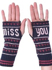 Green 3 – Women’s Hand-warmers – Miss You