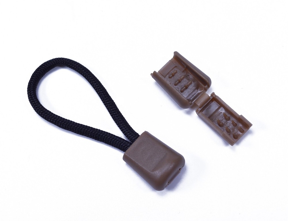 Brown Zipper Pull – Easy-Grip Replacement for Jackets, Bags & Outdoor Gear