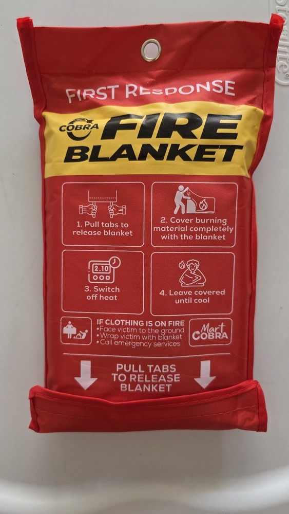 Mart Cobra Emergency Fire Blanket for Home and Kitchen 40” x 40”