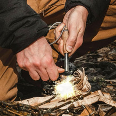 | Zünden PRO Ferro Rod Fire Starter Survival Tool – up to 15,000 Strikes, 3/8″ T