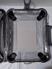 Adventuridge Large Watertight Case Plus Gear Divider