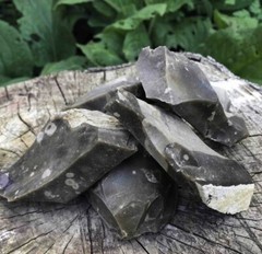 Flint Stone Rock | For Steel Striker, Fire Starter | Bushcraft, whole 2lb rock