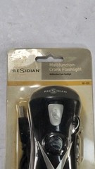 Presidian Radio Shack Multifunction Crank Flashlight AM FM Radio USB Charger