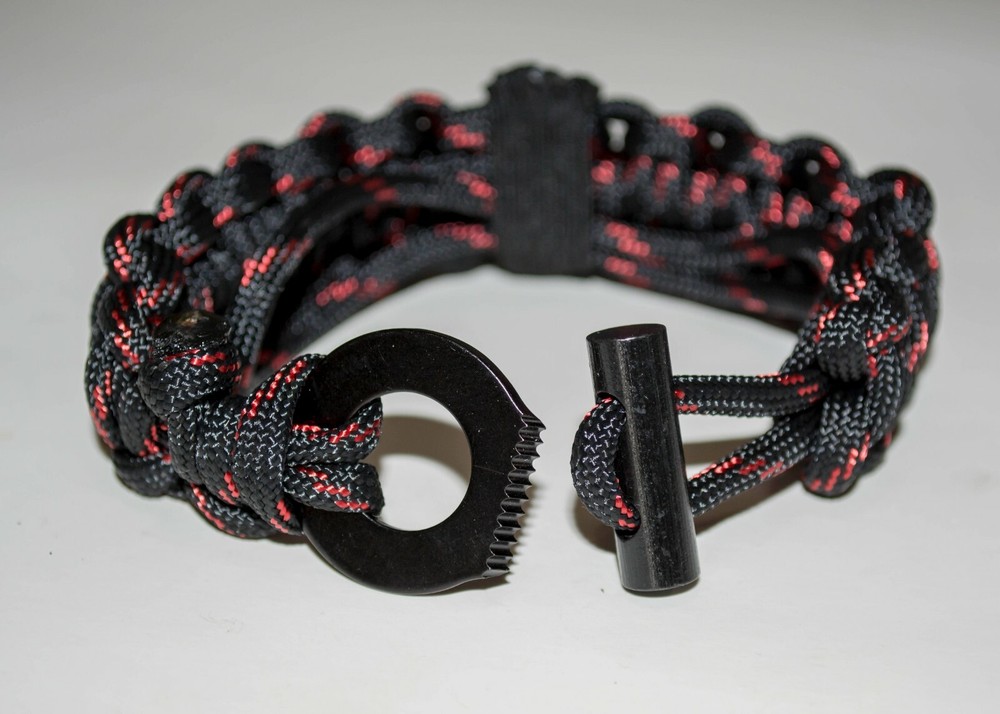Fire Starter Bracelet Black Survival Paracord Adjustable & EZ Deploy!!
