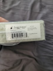 Frogg Toggs~Adult Emergency Poncho~Blue/One Size, 44″W X 40″L. New