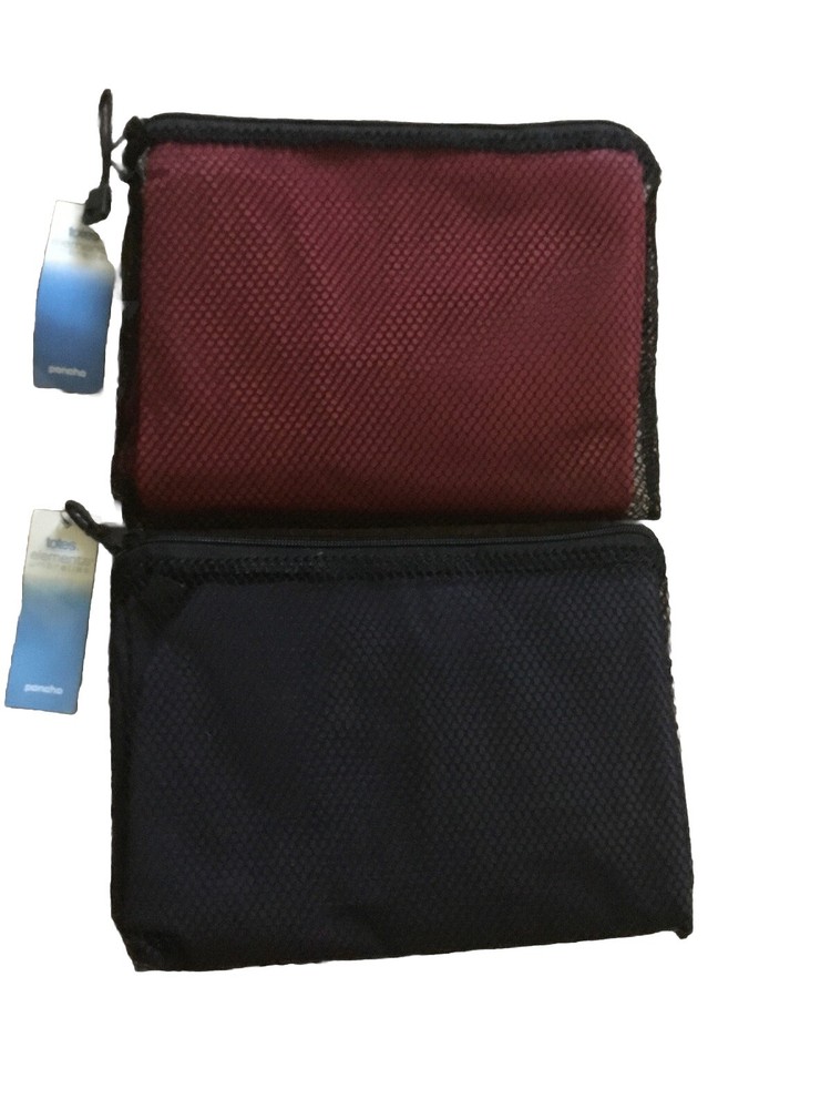 BRAND NEW TWO (2) TOTES BRAND PONCHOS IN ZIPPERED BAGS – One Size, Original Tags