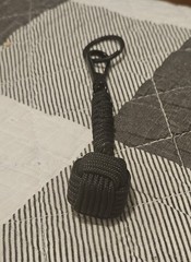 275 Paracord Dice Core Decorative Monkey’s Fist 4-1/2 Inches Long, Key Fob/Chain