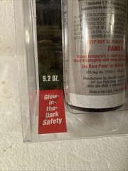 Bear Deterrent Spray Up To 35-Ft. 9.2oz. Spray w/Holster, Glow in the dark RARE