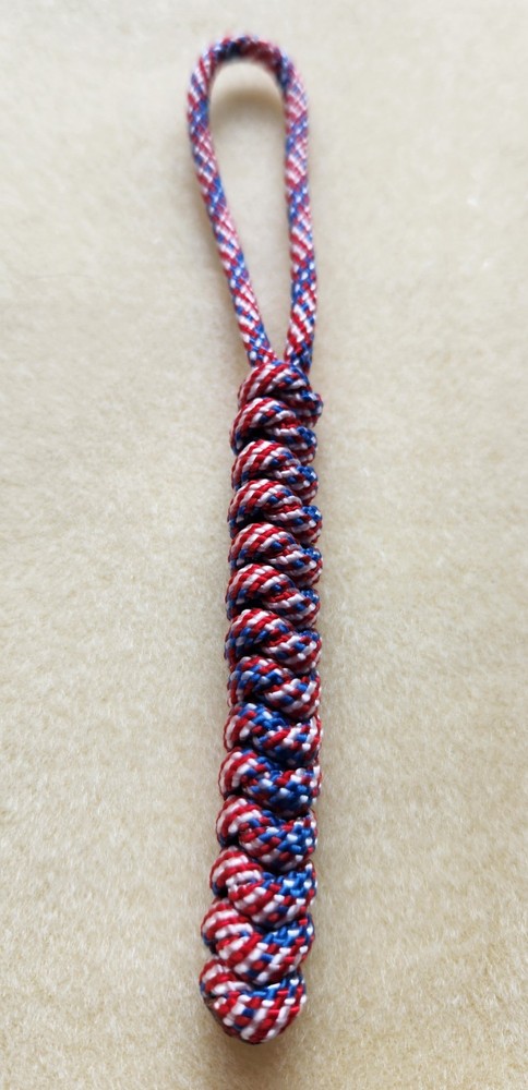 550 Paracord Keychain ID Lanyard Knife Multitool USA Stripes and Stars Colour