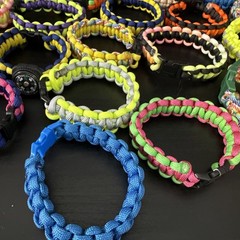 Paracord Bracelet Lot Of 20 Various Colors With 2 Keychains.