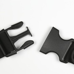 2Pcs Black Multi Function Strap Buckles Durable Pom for Sports and Hiking