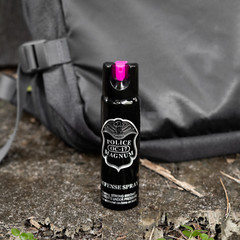 Police Magnum 4oz Twist lock HP pepper spray PINK CAMO holster belt clip defense