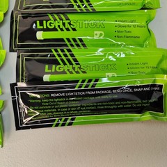 10 Green Emergency Glow Sticks 12 Hour Light Sticks Camping Survival Kit