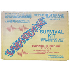 VTG Earthquakes Tornadoes & Hurricanes Survival kit Harvey Enterprises Co. 1989