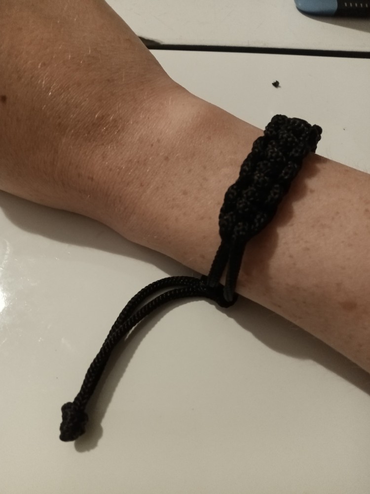 Paracord Survival Bracelet Braided Handmade Rope Adjustable Size, Small – Medium