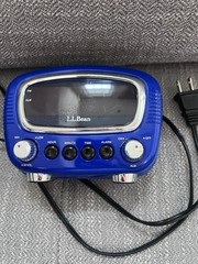 LL Bean Vintage Blue AM FM Weather Radio Alarm Clock Preowned