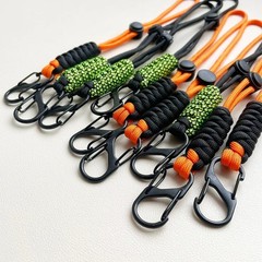 Hand Woven Paracord Keychain Outdoor Wrist Lanyard Car Key Rope Clip