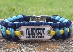 Los Angeles Chargers Paracord Bracelet w/ NFL Dog Tag and Metal Buckle. AWESOME!