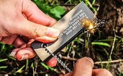 Magnesium Flint Fire Starter, Survival Fire Blocks with Striker for 2